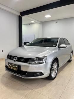 VOLKSWAGEN Jetta 2.0 4P CONFORTLINE FLEX