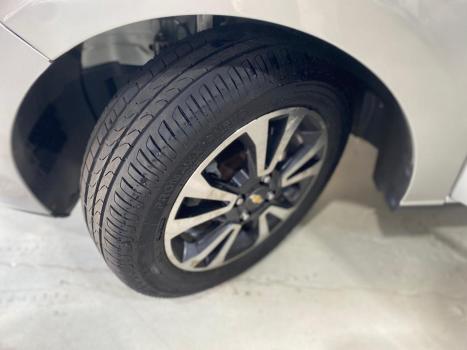 CHEVROLET Onix Hatch 1.4 4P FLEX LTZ, Foto 13