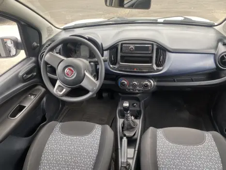 FIAT Uno 1.0 4P FLEX ATTRACTIVE, Foto 3