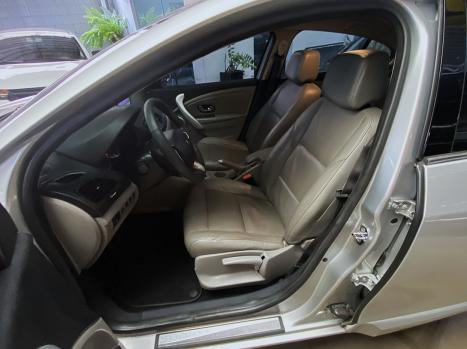 RENAULT Fluence 2.0 16V 4P FLEX PRIVILGE AUTOMTICO, Foto 7