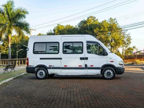 RENAULT Master 2.5 16V 3P DIESEL MINIBUS L2H2 16 LUGARES, Foto 4