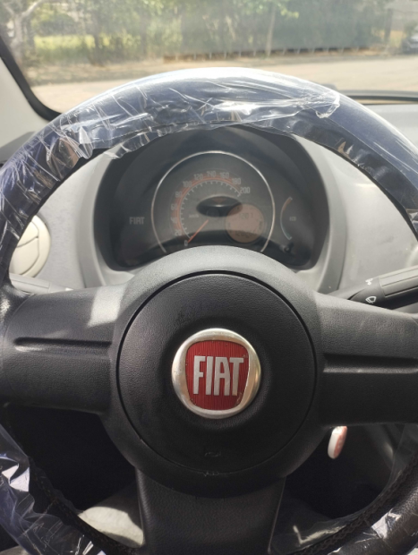 FIAT Uno 1.0 4P FLEX EVO VIVACE CELEBRATION, Foto 11