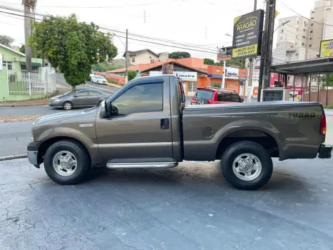 FORD F-250 4.2 XLT TURBO INTERCOOLER CABINE SIMPLES, Foto 9