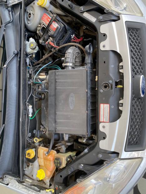 FORD Fiesta Hatch 1.6 4P ROCAM FLEX, Foto 18
