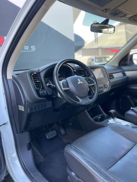 MITSUBISHI Outlander 2.0 16V 4P AUTOMTICO, Foto 16