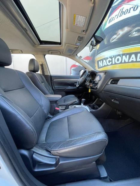 MITSUBISHI Outlander 2.0 16V 4P AUTOMTICO, Foto 18