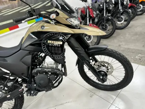 YAMAHA XTZ 250 LANDER, Foto 6