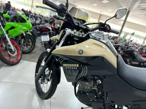 YAMAHA XTZ 250 LANDER, Foto 12