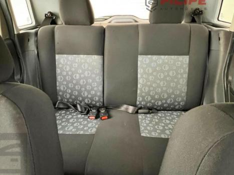 FORD Fiesta Hatch 1.6 4P ROCAM FLEX, Foto 10