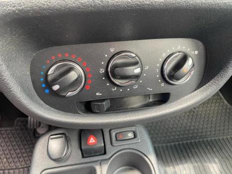 RENAULT Clio Hatch 1.0 16V 4P EXPRESSION, Foto 12