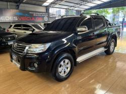 TOYOTA Hilux Caminhonete 3.0 4P 4X4 SRV TURBO DIESEL CABINE DUPLA AUTOMTICO