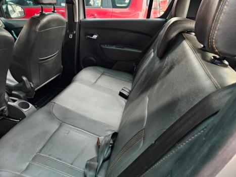 RENAULT Sandero 1.6 16V 4P FLEX SCE EXPRESSION EASY-R AUTOMATIZADO, Foto 9