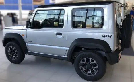 SUZUKI Jimny 1.5 16V SIERRA 4YOU 4X4 AUTOMTICO, Foto 4