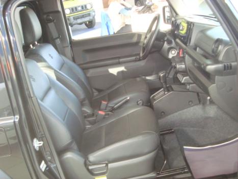 SUZUKI Jimny 1.5 16V SIERRA 4STYLE 4X4 AUTOMTICO, Foto 3