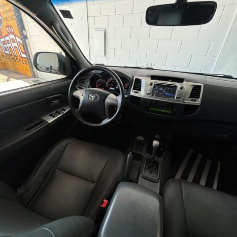 TOYOTA Hilux Caminhonete 2.7 16V 4P SRV FLEX 4X4  CABINE DUPLA AUTOMTICO, Foto 7