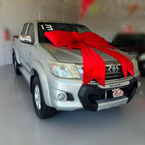 TOYOTA Hilux Caminhonete 2.7 16V 4P SRV FLEX 4X4  CABINE DUPLA AUTOMTICO, Foto 9