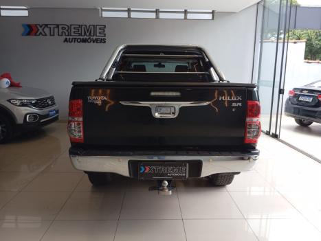 TOYOTA Hilux Caminhonete 3.0 4P SR TURBO DIESEL CABINE DUPLA, Foto 4