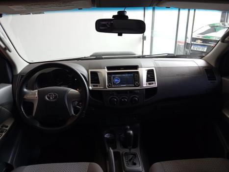 TOYOTA Hilux Caminhonete 3.0 4P SR TURBO DIESEL CABINE DUPLA, Foto 8