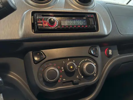 FIAT Uno 1.0 4P FLEX WAY, Foto 11