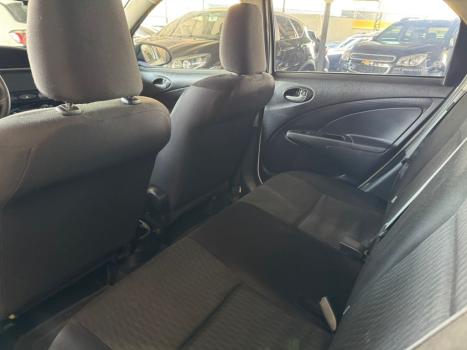TOYOTA Etios Sedan 1.5 16V 4P FLEX XLS AUTOMTICO, Foto 19