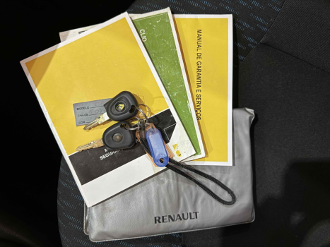 RENAULT Clio Hatch 1.0 16V 4P EXPRESSION, Foto 13
