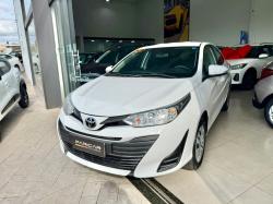 TOYOTA Yaris Sedan 1.5 16V 4P FLEX XL LIVE MULTIDRIVE AUTOMTICO CVT