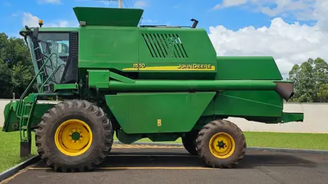 JOHN DEERE 1550 , Foto 2