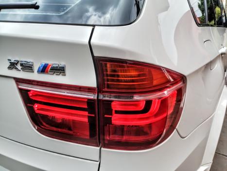 BMW X5 4.4 M V8 32V 4P BI-TURBO AUTOMTICO, Foto 11