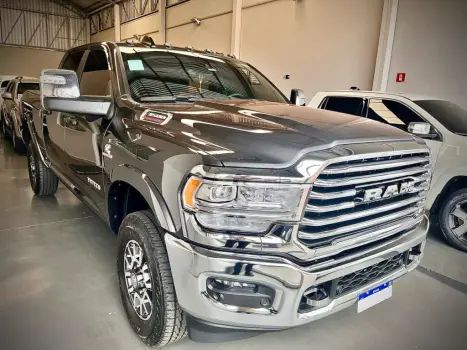 RAM 3500 6.7 I6 LIMITED LONG HORN CABINE DUPLA 4X4 TURBO DIESEL AUTOMTICO, Foto 2