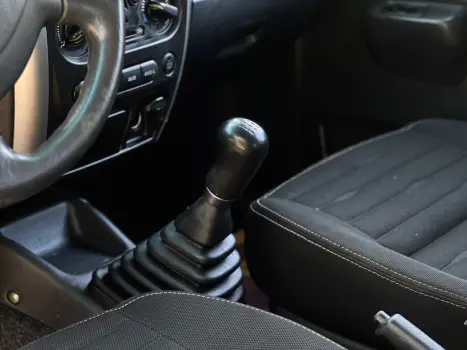 SUZUKI Jimny 1.3 16V 4 ALL 4X4, Foto 10