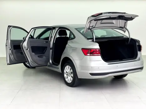 VOLKSWAGEN Virtus 1.0 4P 200 TSI FLEX COMFORTLINE AUTOMTICO, Foto 7