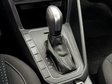 VOLKSWAGEN Virtus 1.0 4P 200 TSI FLEX COMFORTLINE AUTOMTICO, Foto 18