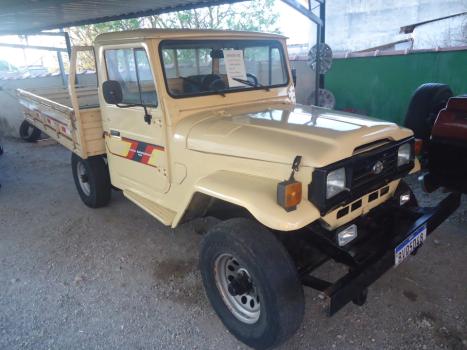 TOYOTA Bandeirante Pick-up 3.7 BJ55LP-BL3 4X4 CS DIESEL, Foto 1