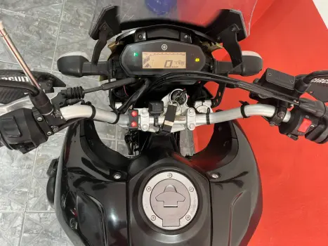 YAMAHA XTZ 250 LANDER, Foto 4