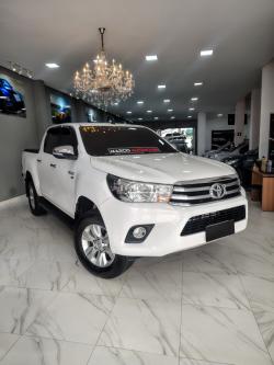 TOYOTA Hilux Caminhonete 2.7 16V 4P SR FLEX CABINE DUPLA AUTOMTICO