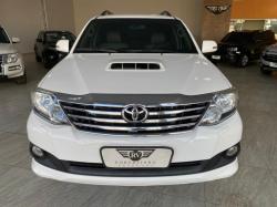 TOYOTA Hilux SW4 3.0 16V 4P SRV 4X4 TURBO DIESEL AUTOMTICO