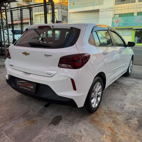 CHEVROLET Onix Hatch 1.0 12V 4P FLEX LTZ TURBO, Foto 4