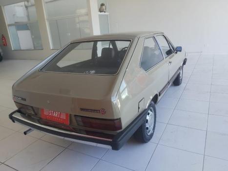 VOLKSWAGEN Passat 1.6 LS, Foto 5