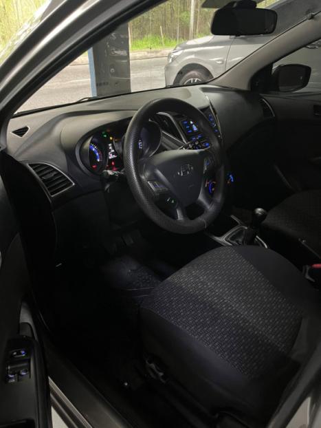 HYUNDAI HB 20 Hatch 1.0 12V 4P FLEX UNIQUE, Foto 3