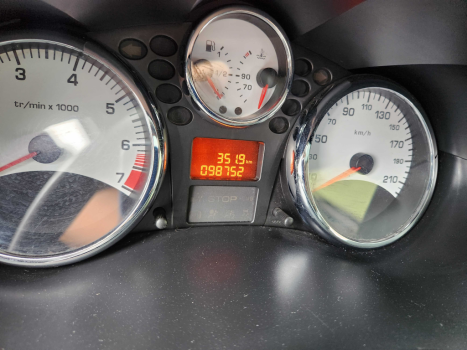 PEUGEOT 207 Hatch 1.6 16V 4P QUIKSILVER FLEX, Foto 4