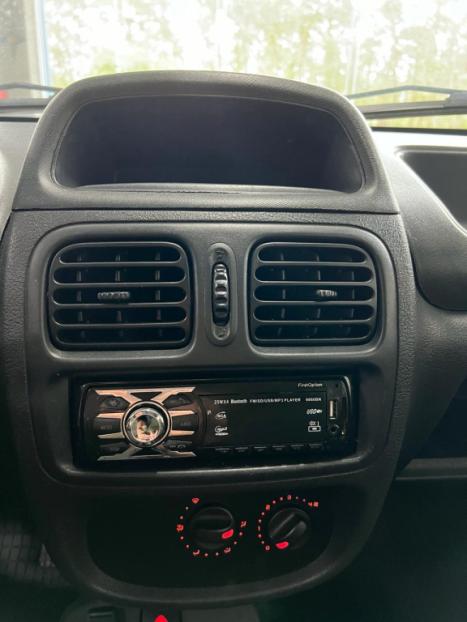 RENAULT Clio Hatch 1.0 16V 4P FLEX AUTHENTIQUE, Foto 3
