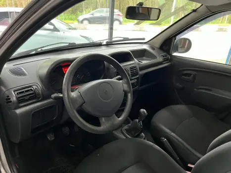 RENAULT Clio Hatch 1.0 16V 4P FLEX AUTHENTIQUE, Foto 4