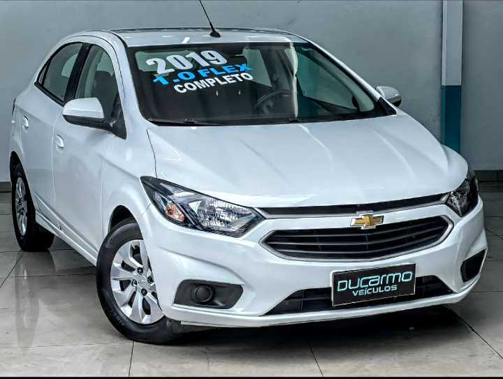 Comprar Hatch Chevrolet Onix Hatch 1.0 4P Flex LT Branco 2019 em Mogi das  Cruzes-SP