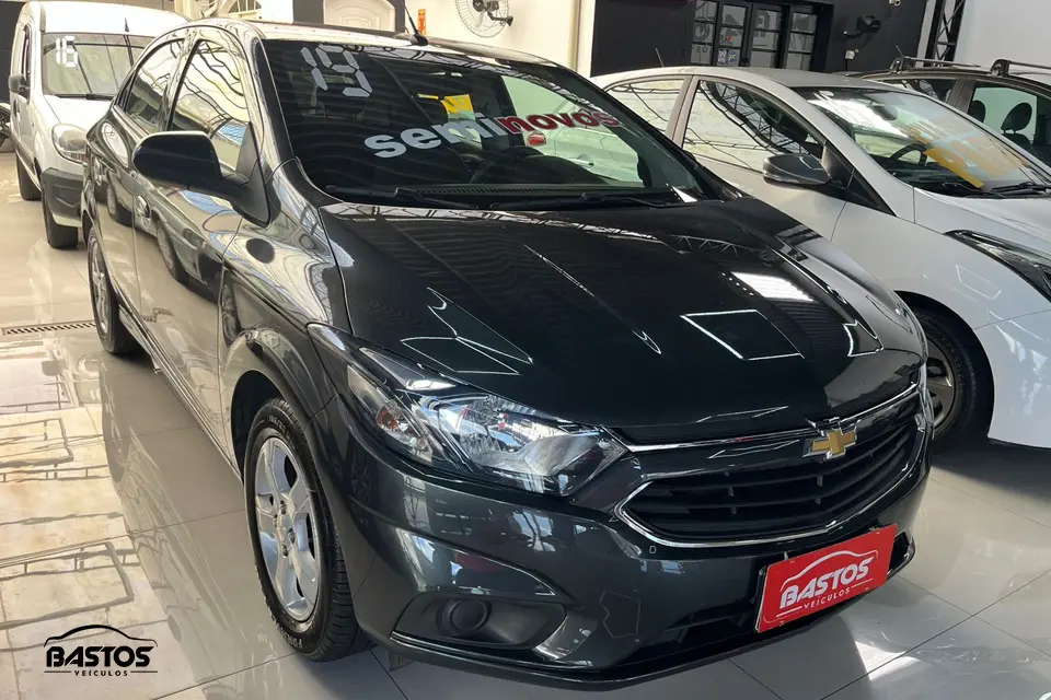 Chevrolet onix Hatch 1.4 4p Flex Lt 2019