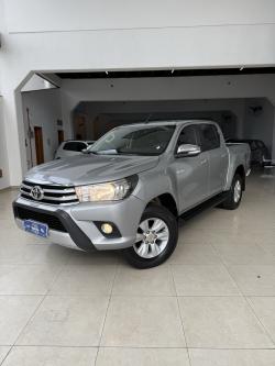 TOYOTA Hilux Caminhonete 2.8 16V SRV 4X4 DIESEL CABINE DUPLA AUTOMTICO