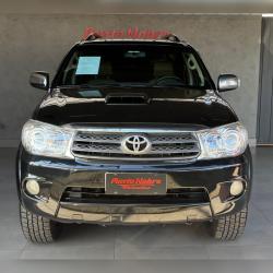 TOYOTA Hilux SW4 3.0 16V 4P SRV 4X4 7 LUGARES TURBO DIESEL AUTOMTICO