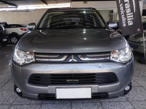 MITSUBISHI Outlander 2.0 16V 4P HPE AUTOMTICO, Foto 3