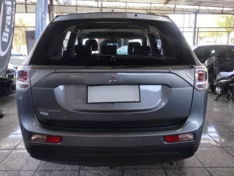 MITSUBISHI Outlander 2.0 16V 4P HPE AUTOMTICO, Foto 4