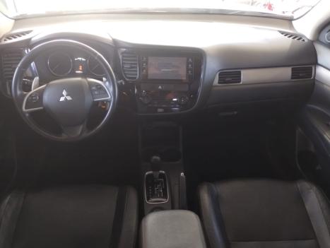 MITSUBISHI Outlander 2.0 16V 4P HPE AUTOMTICO, Foto 9