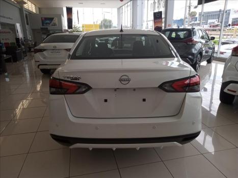 NISSAN Versa Sedan 1.6 16V 4P FLEX S, Foto 2
